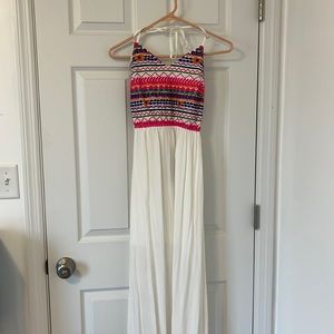 White maxi dress
